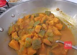 Illustration of Braised Silver Chestnut Pumpkin 9