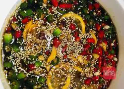 Illustration of homemade cold chicken feet 6