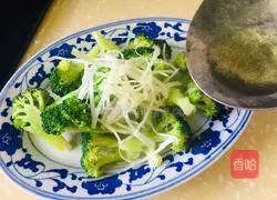 Illustration of how to make broccoli with green onion and soy sauce 7