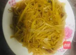 Stir-fried sour Illustration of how to make spicy potato shreds 6