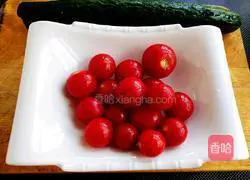 Illustration of how to make tomatoes and cucumbers 2