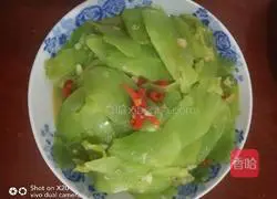 Illustration of how to make stir-fried lettuce 5