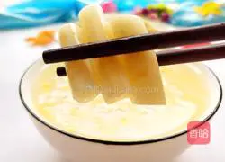 Illustration of how to make lemon pickled pepper and lotus root strips 1