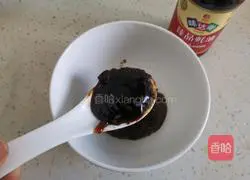 Three shredded vegetarian rolls with pickles Illustration of how to do it 5