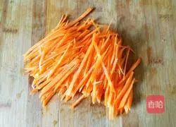 Enoki mushrooms Illustration of how to make fried carrots 3