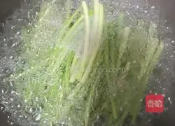 Double pepper garlic moss Illustration of how to do it 2