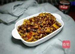 Illustration of braised tofu with mushrooms 16