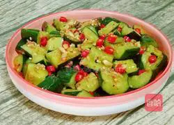 Illustration of how to make cucumbers 13