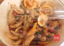 Illustration of how to make delicious spicy chicken feet (cold salad) 9