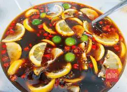 Illustration of how to make spicy and sour lemon chicken feet 13