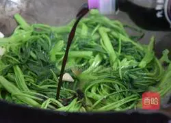 Garlic Illustration of how to make water spinach 7