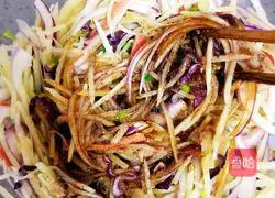 Illustration of how to make spiced potato shreds 19