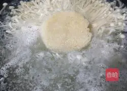 Illustration of how to grill enoki mushrooms 2