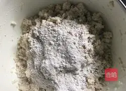 Coir raincoat meatballs - illustrations of how to make family reunion and happiness 8