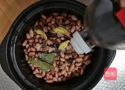 Simple and easy braised peanut recipe 7