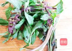 Illustration of how to make eggplant with sauce 4