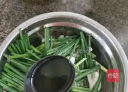 Illustration of how to make cold onions 6