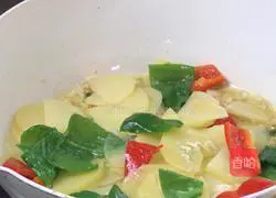 Illustration of how to make oyster sauce potato slices 10