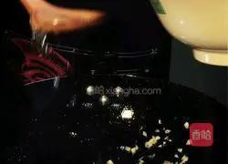 Illustration of how to cook broccoli with potato sticks 9