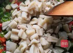 Colorful fragrant lotus root recipe 9