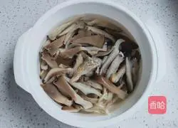 Illustration of how to make fried rapeseed with fresh mushrooms 2