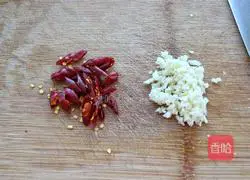 Illustration of how to make cucumber mixed with yuba and peanuts 5