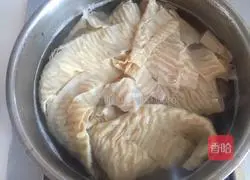 Illustration of how to make cabbage, bean sprouts, bean skin and carrots 4