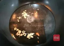 Illustration of how to pour juice on oysters 11