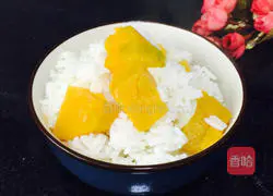 Illustration of how to make pumpkin rice 4