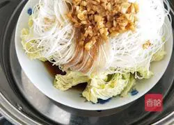 Illustration of how to make vermicelli baby vegetables 11
