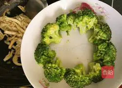 Illustration of the deep love between green leaves and roots 14