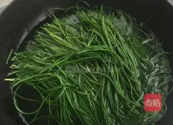 Illustration of how to make cold scallions 2