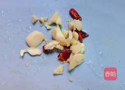 Illustration of how to make stir-fried mushrooms with asparagus 6