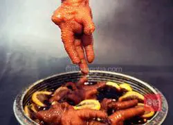Illustration of how to make lemon chicken feet 10