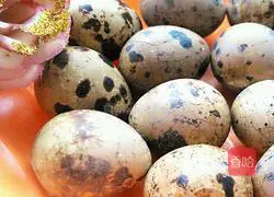 Illustration of how to make five-spice braised eggs 7