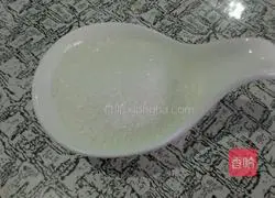 Illustration of how to make shredded sweet potatoes 2