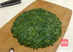 Steamed vegetables: illustration of how to make shepherd's purse dumplings 9