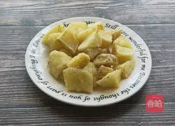 Illustration of how to make salt and pepper potato wedges 11