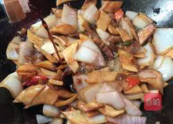 Sautéed apricots Illustration of how to make oyster mushrooms 16