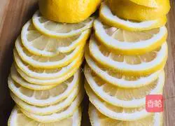 Internet celebrity lemon chicken Illustration of how to make claws 3