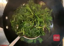 Illustration of how to make fragrant dried malan 7