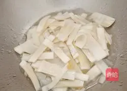 Fried sour Illustration of how to make bamboo shoots 6