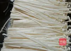 # Steamed Vegetables#Pepper Flavored Enoki Mushroom Recipe Illustration 2