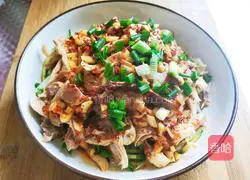 Illustration of shredded chicken legs 11