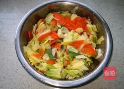 Illustration of how to make homemade kimchi 4