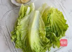 Illustration of how to make stir-fried lettuce 1