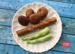 Illustration of how to make braised yam with mushrooms 1