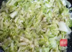 Illustration of how to make fried cabbage with dried shrimps 8