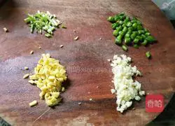 Illustration of how to make fried potato slices 7