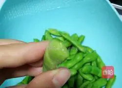 Illustration of how to cook edamame 2